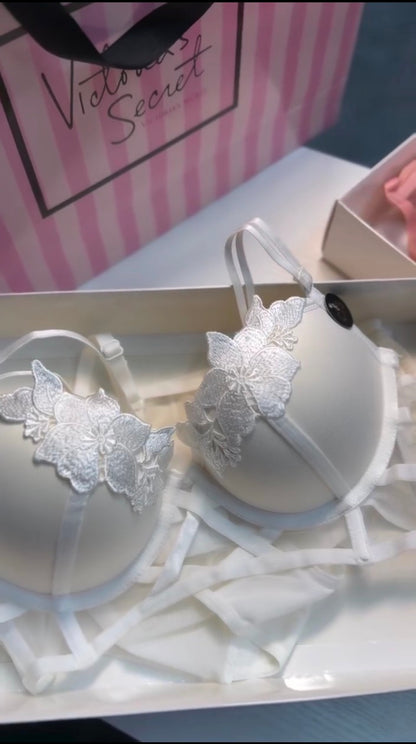 Nude Blossom Elegance – Premium Floral Lace Bra